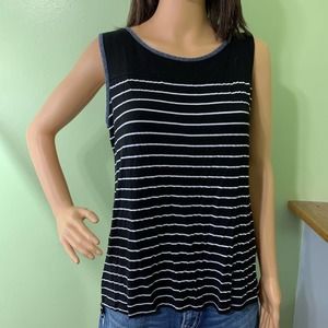 Yuni LA size Medium top